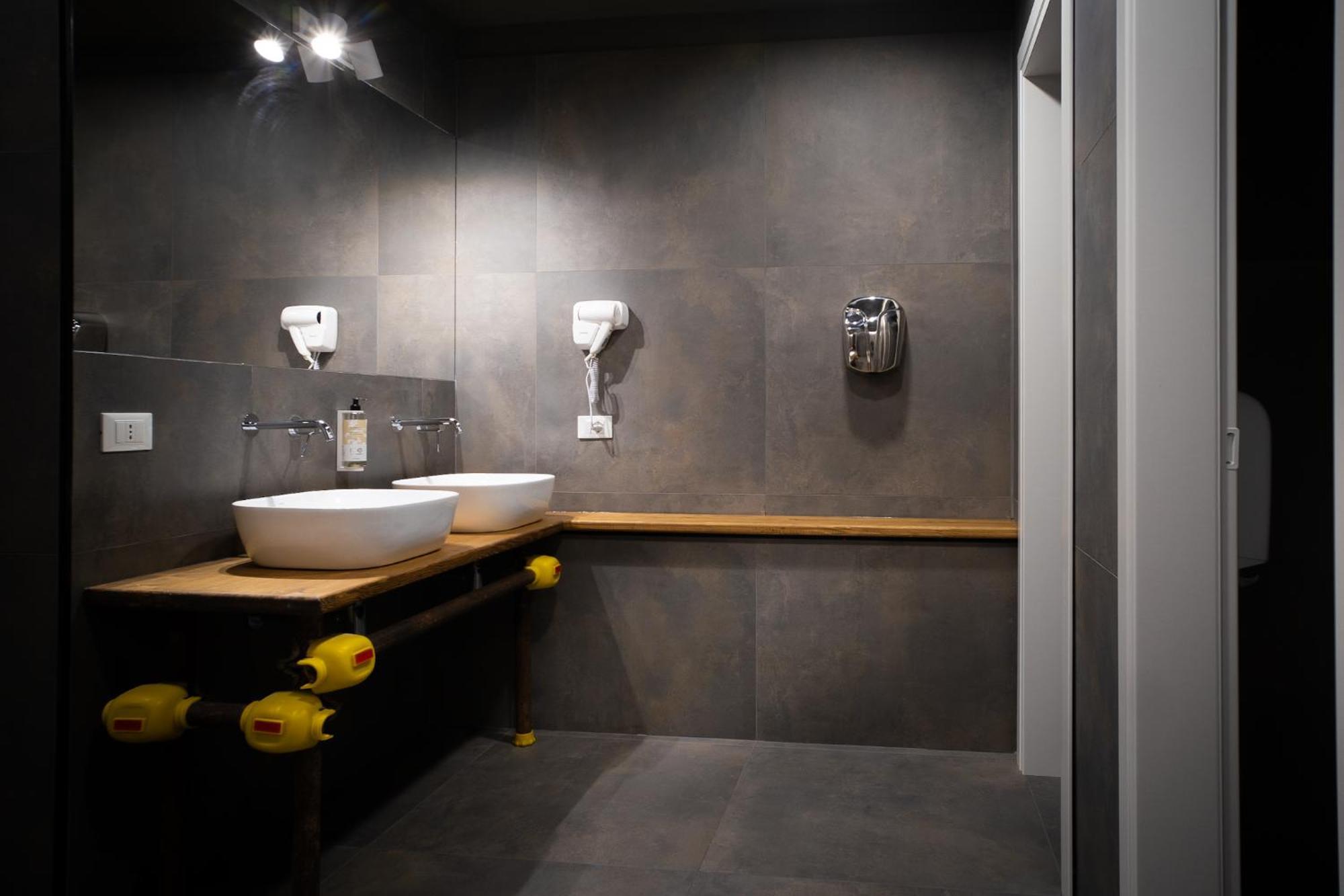 Hostelo - Luxury Hostel ปาแลร์โม ภายนอก รูปภาพ